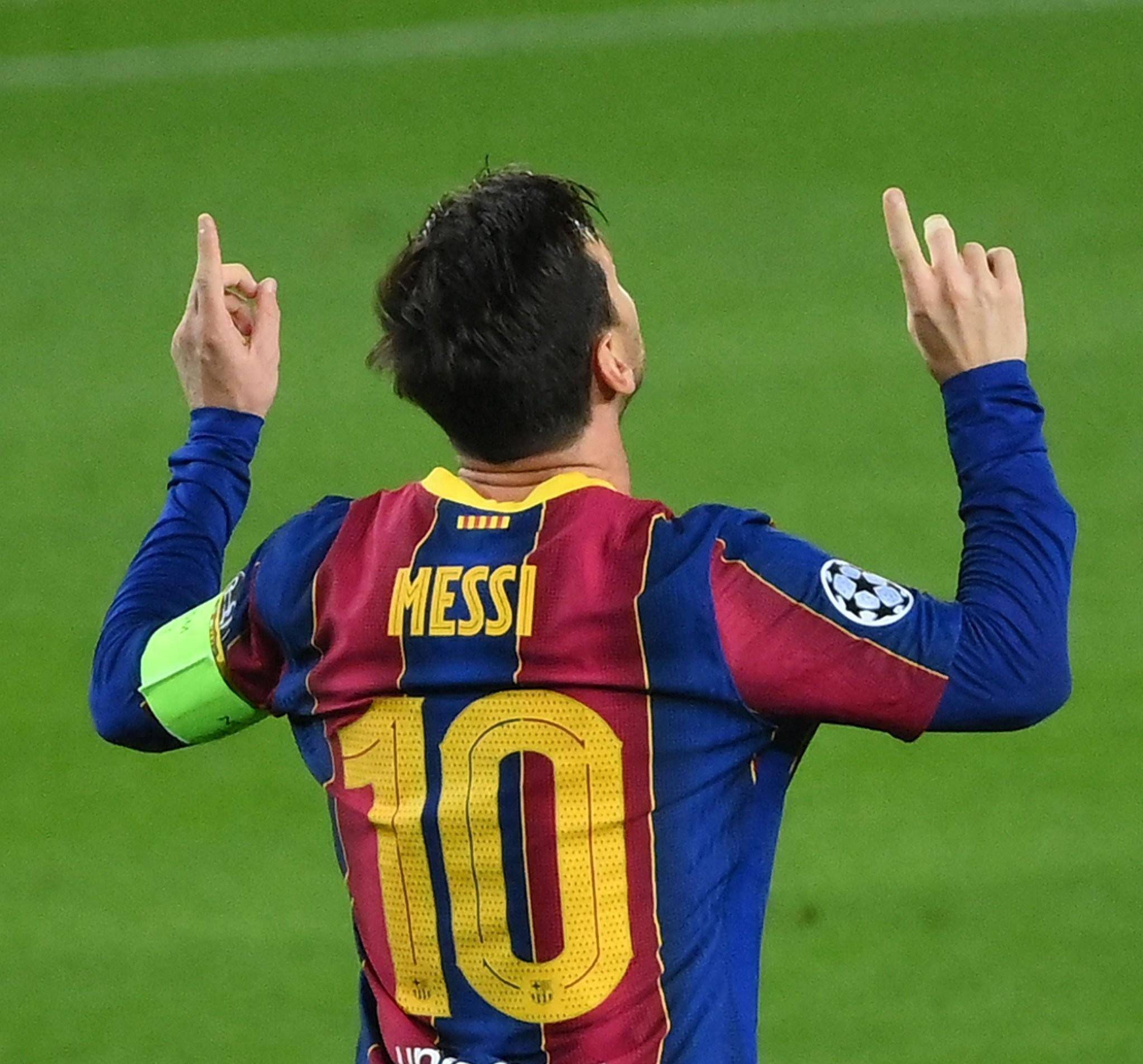 阿尔瓦雷斯 阿尔瓦雷斯